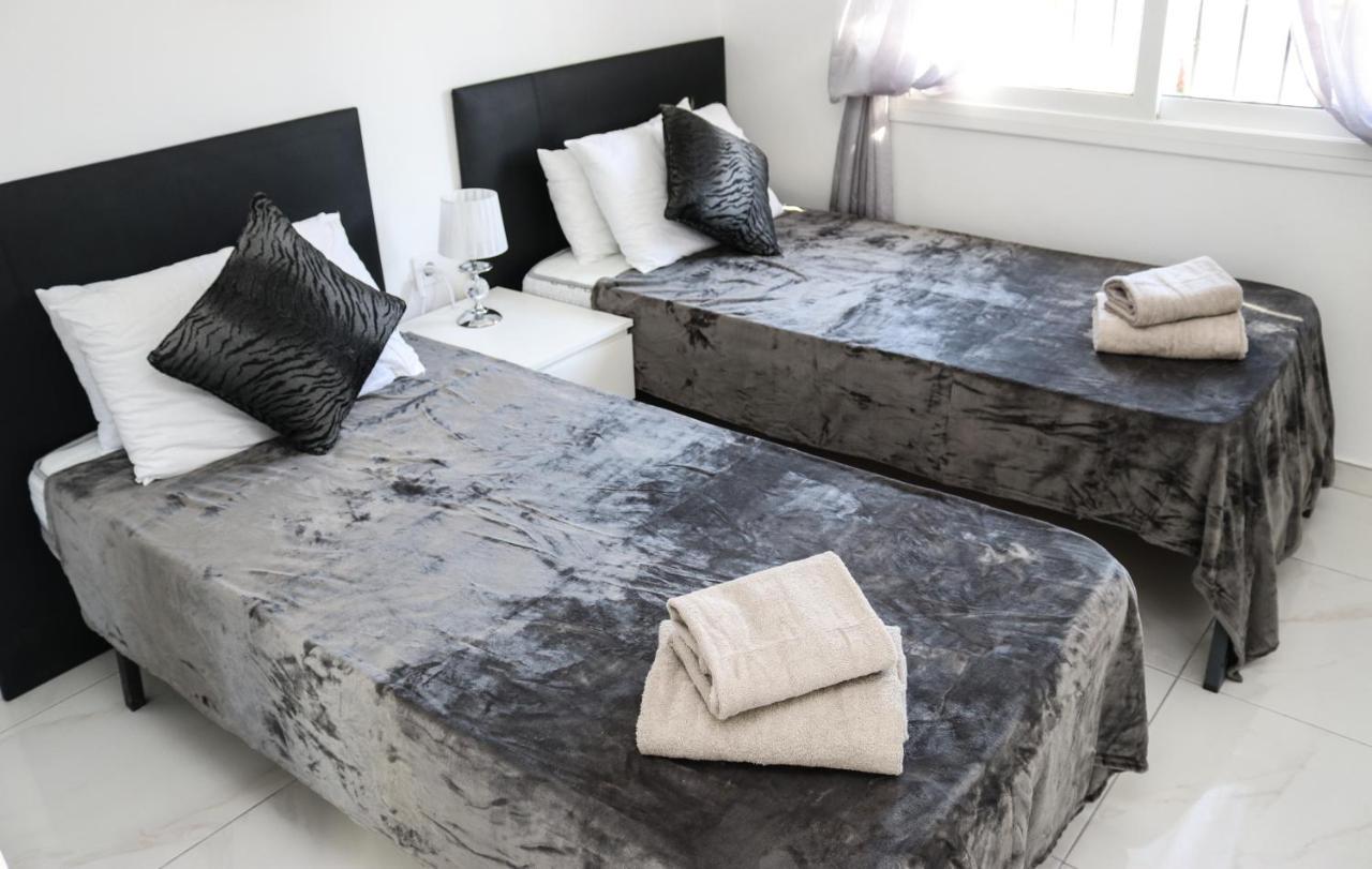Cala Blanca 85 Holiday home Javea