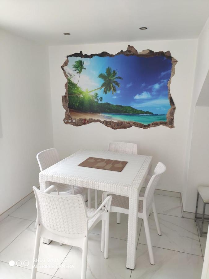 Holiday home Cala Blanca 85 *